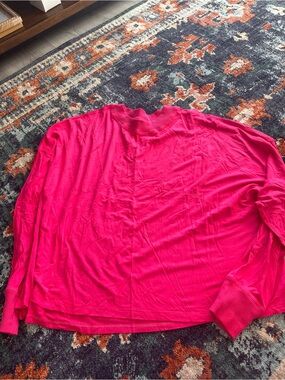 Women’s  Hot Pink Long-Sleeve Shirt